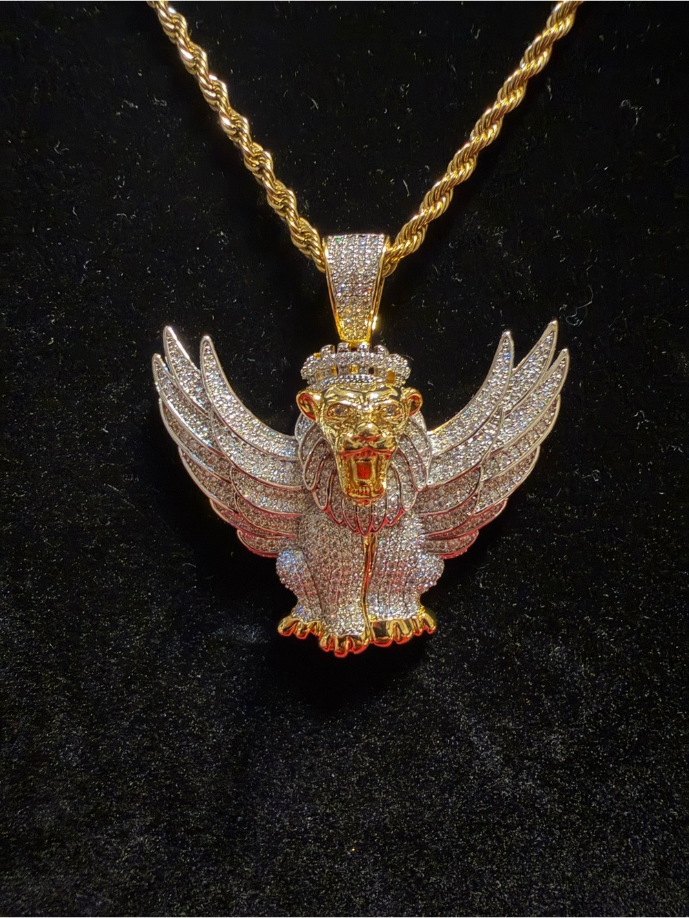 Lion with Wings Pendant – Full Moissanite | 14K Gold Plated